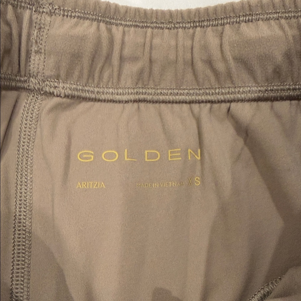 Aritzia Taupe Women Set - Picture 5 of 5